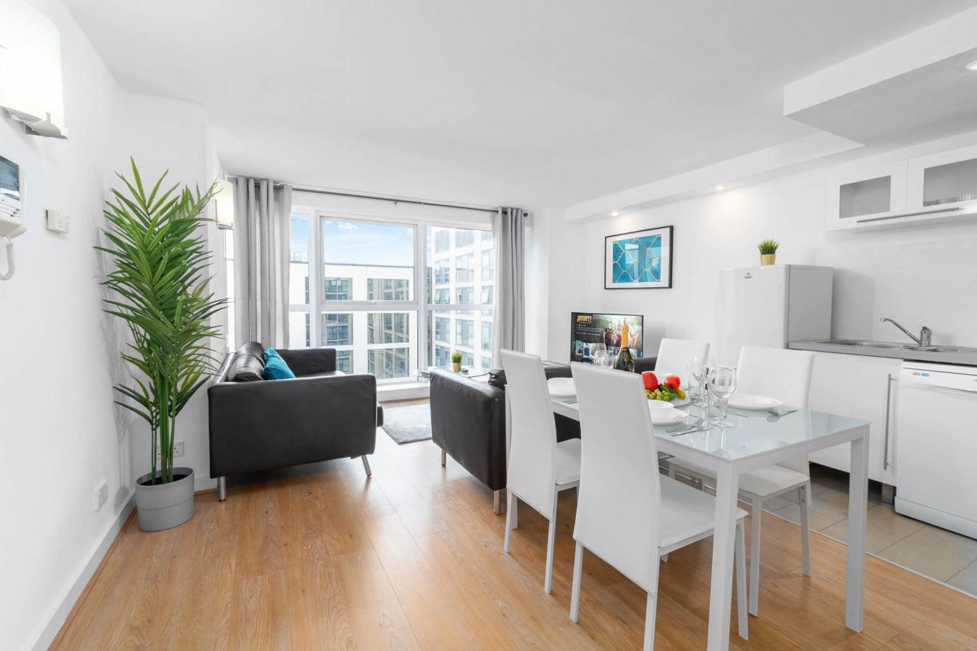 Luxury Two Bedroom - Centre - Secure Parking 99q Birmingham
